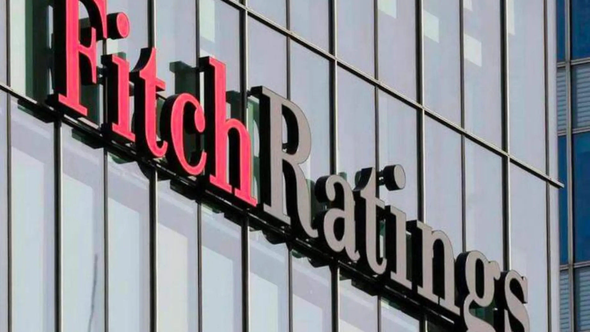 Calificadora FitchRatings